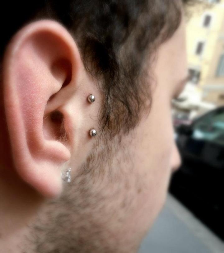 292505_280237128723189_1253956246_n