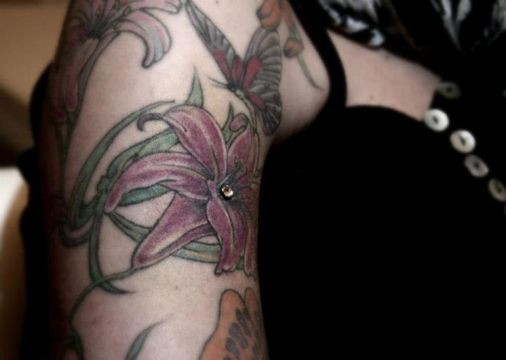 417140_389760451104189_1111983572_n