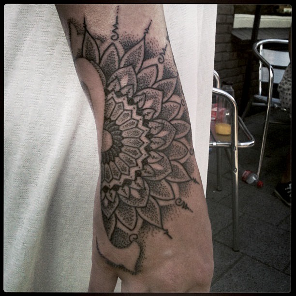 998519_388802171225707_1910941608_n