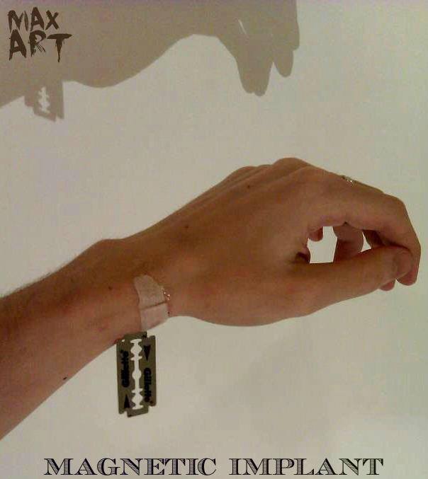 10349019_842698379129401_4090633189090583728_n